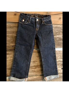 gap Denim Capri with rolled hem size 8